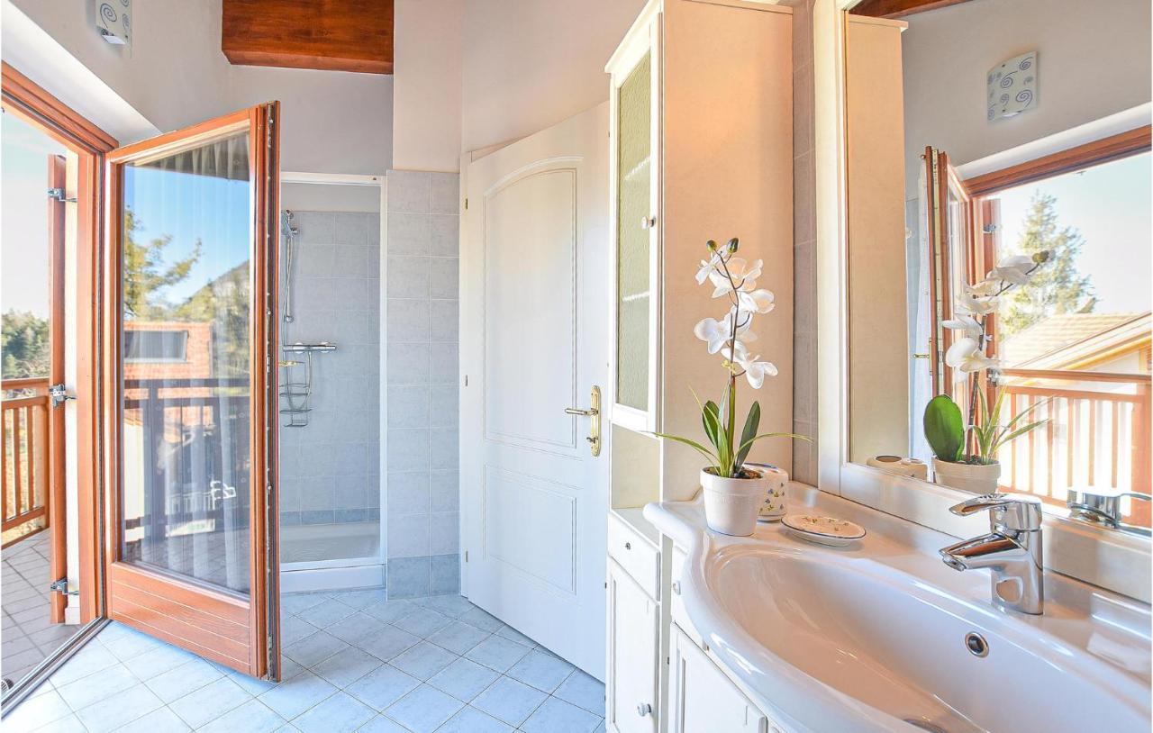 2 Bedroom Beautiful In